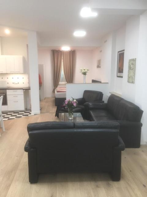 Jugendstilhaus Riverside City Appartements Fuer Urlaub Und Business Bremen Exterior photo